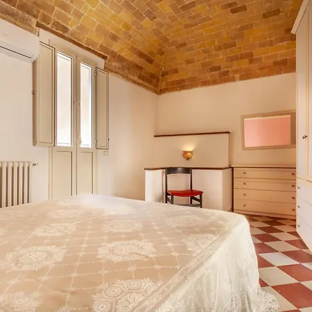 Casa Nel Borgo - Welchome アパート